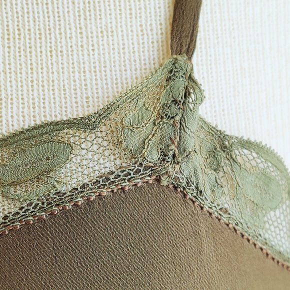 Vintage 1930-40s Vintage Bias Cut Silk/Lace Slip Dress  Brown/Sage Green Lace - Picture 6 of 13